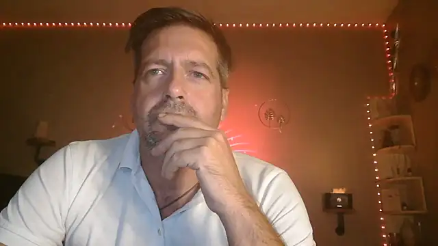 Snapshot of matrikes1 chatting on 11, 10, 2025 matrikes1 online show from 11, 10, 2025