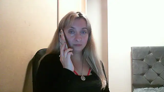 Snapshot of SusanCurt chatting on 23, 10, 2025 SusanCurt online show from 23, 10, 2025