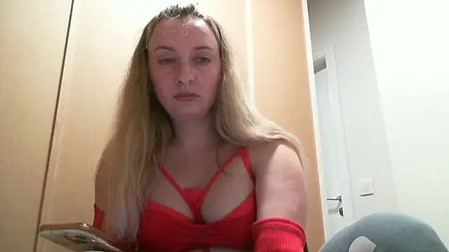 Snapshot of SusanCurt chatting on 1, 11, 2025 SusanCurt online show from 1, 11, 2025