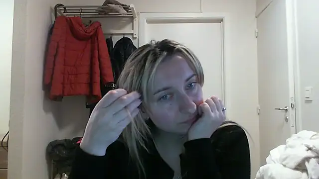 Snapshot of SusanCurt chatting on 1, 12, 2025 SusanCurt online show from 1, 12, 2025