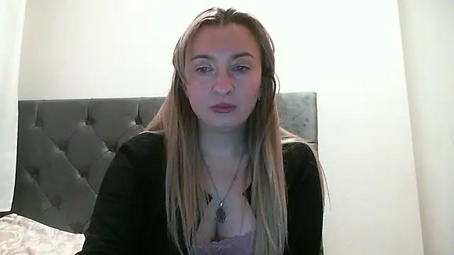 Snapshot of SusanCurt chatting on 2, 12, 2025 SusanCurt online show from 2, 12, 2025