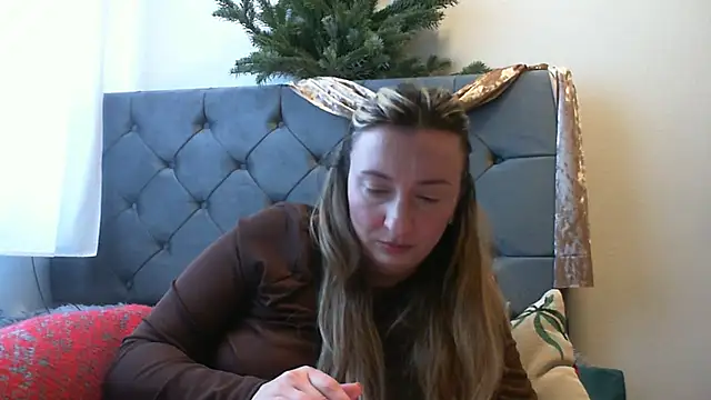 Snapshot of SusanCurt chatting on 8, 1, 2026 SusanCurt online show from 8, 1, 2026