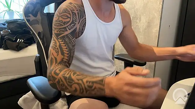 Snapshot of bigdick19cm90 chatting on 4, 10, 2025 bigdick19cm90 online show from 4, 10, 2025