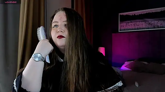 Snapshot of EMMA__CONNOR chatting on 14, 10, 2025 EMMA  CONNOR online show from 14, 10, 2025