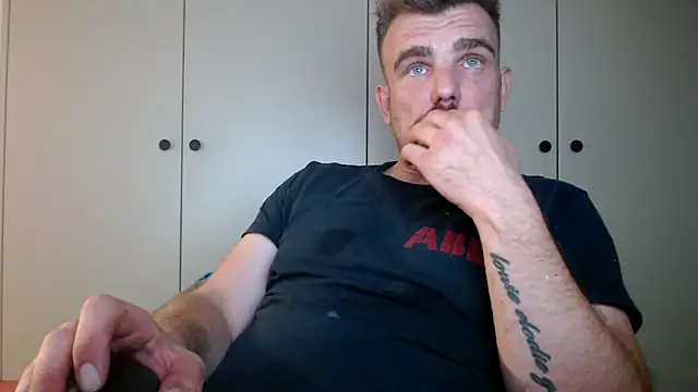 Snapshot of mrbigballs chatting on 23, 6, 2026 mrbigballs online show from 23, 6, 2026