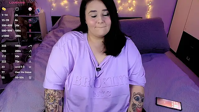 naughtykiss online show from 6, 3, 2026