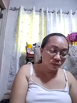 asianwet4u online show from 24, 10, 2025