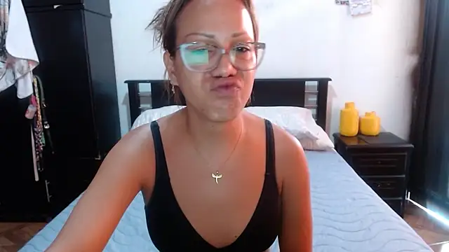 sensual nataliee online show from 11, 9, 2025