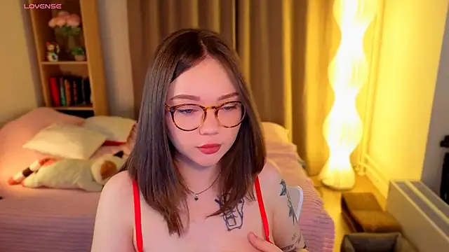 MilenaSaint online show from 25, 2, 2026