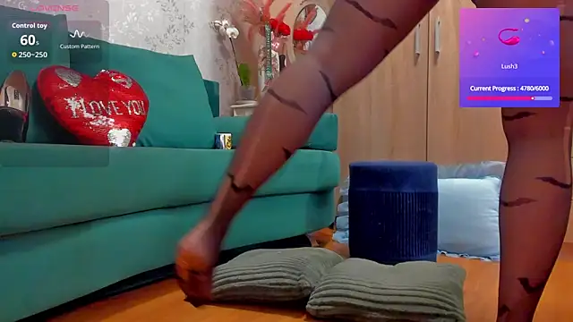 emilianna666 online show from 8, 11, 2025