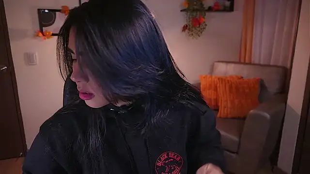 Snapshot of Isabella_dior chatting on 25, 10, 2025 Isabella dior online show from 25, 10, 2025