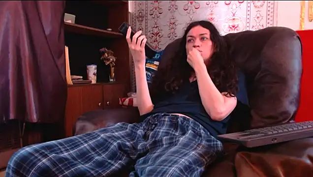 Snapshot of ShanyFerrati chatting on 10, 1, 2025 ShanyFerrati online show from 10, 1, 2025