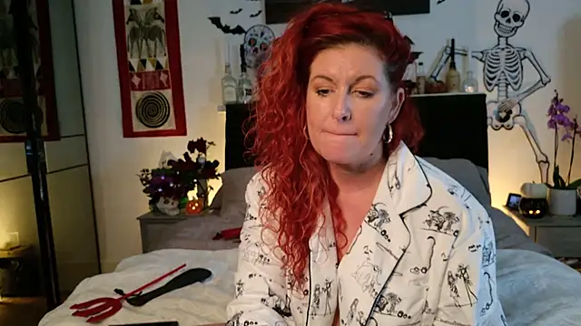 SultrySavannah online show from 19, 10, 2025