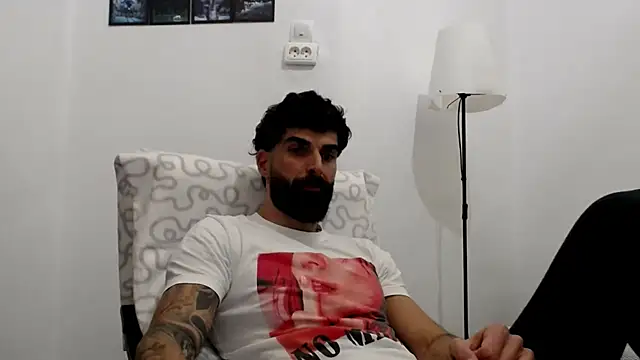 Snapshot of Verycutex chatting on 6, 2, 2026 Verycutex online show from 6, 2, 2026