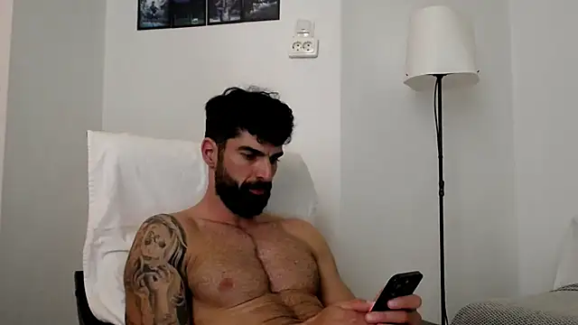 Snapshot of Verycutex chatting on 27, 5, 2026 Verycutex online show from 27, 5, 2026