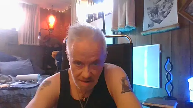 Makowboy online show from 19, 2, 2026