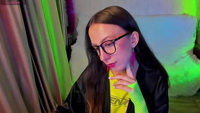 CurlySteph online show from 27, 11, 2025