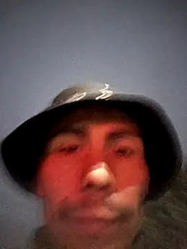 Snapshot of dannnyhot24 chatting on 27, 4, 2026 dannnyhot24 online show from 27, 4, 2026