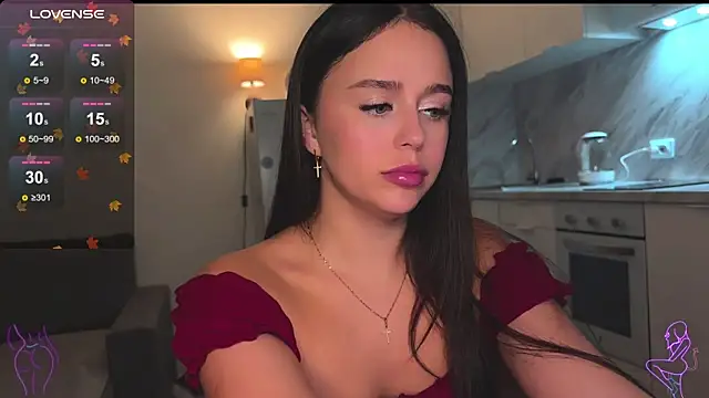 Snapshot of Megan_Nilson chatting on 6, 12, 2024 Megan Nilson online show from 6, 12, 2024