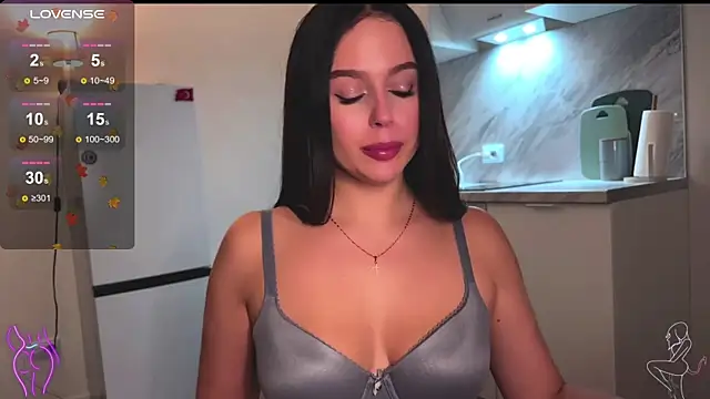 Snapshot of Megan_Nilson chatting on 20, 12, 2024 Megan Nilson online show from 20, 12, 2024