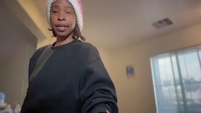 Cum2Charm online show from 20, 11, 2025