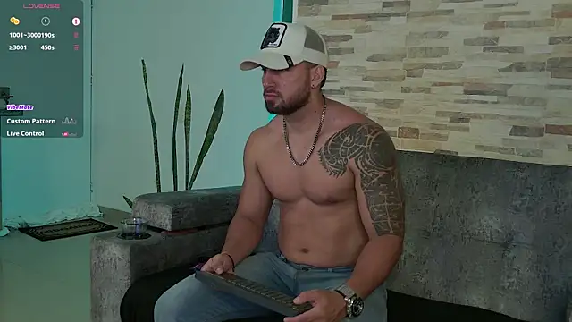 Snapshot of mr_david_cox chatting on 20, 3, 2025 mr david cox online show from 20, 3, 2025