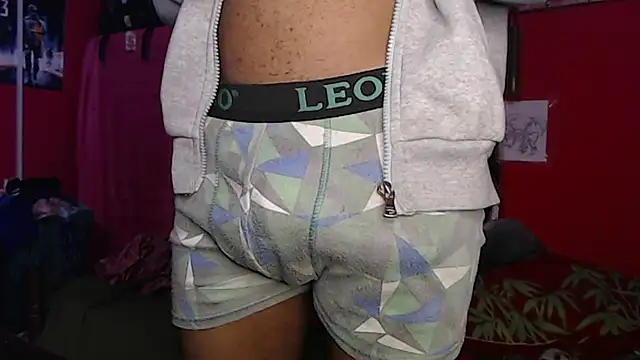 Snapshot of longdickservice chatting on 23, 1, 2025 longdickservice online show from 23, 1, 2025