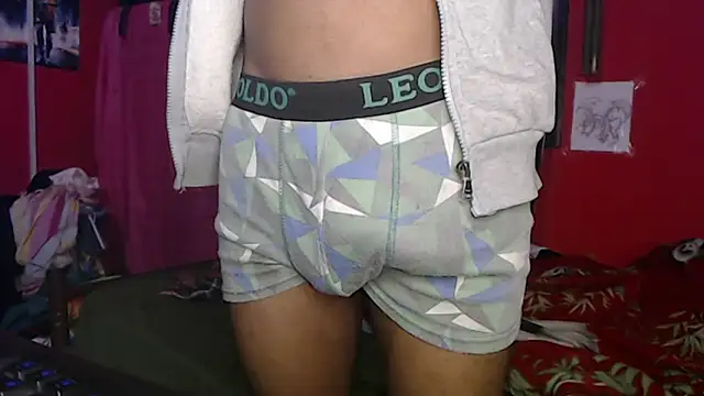 Snapshot of longdickservice chatting on 7, 2, 2025 longdickservice online show from 7, 2, 2025