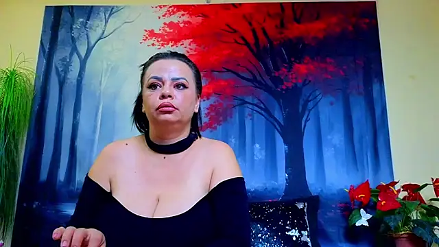 ElizabethEven online show from 4, 11, 2025