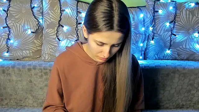 MaggieCake online show from 31, 12, 2024