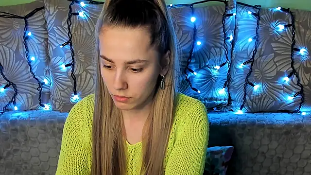 MaggieCake online show from 28, 1, 2025