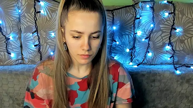 MaggieCake online show from 31, 1, 2025