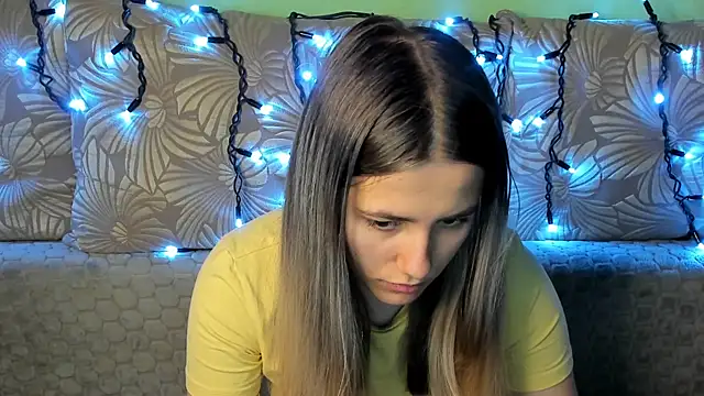 MaggieCake online show from 1, 11, 2025