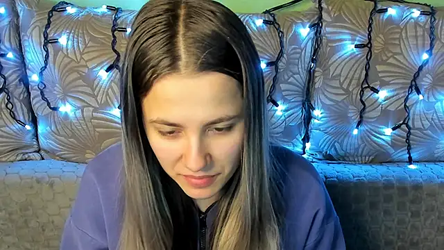 MaggieCake online show from 7, 2, 2026