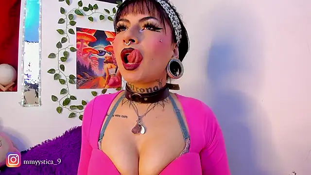 Rainnbow  online show from 4, 2, 2026