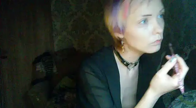 WildMissNiks online show from 3, 12, 2024