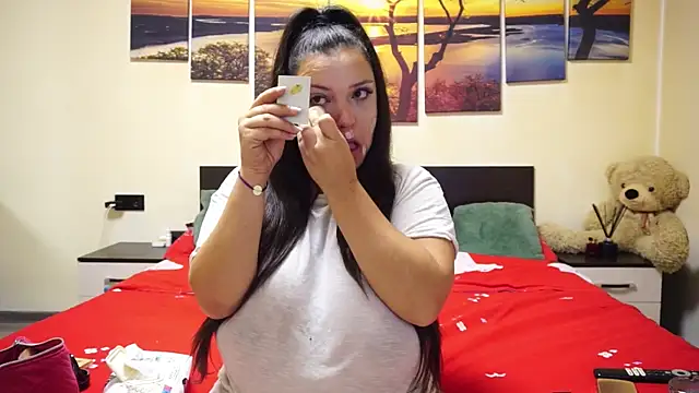 adelline online show from 9, 11, 2025