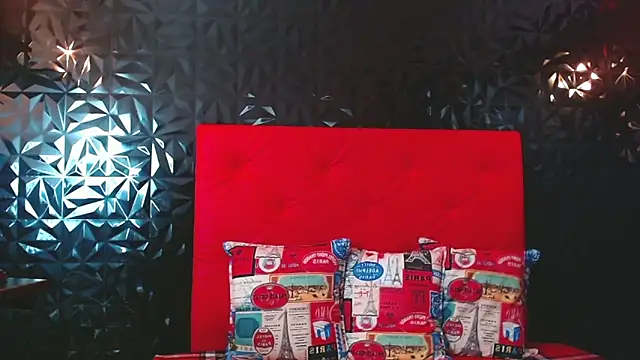 PINK  LOLA1 online show from 9, 2, 2025