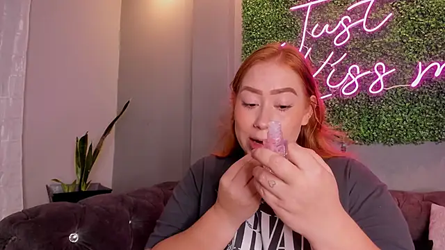 hannamartinn online show from 8, 10, 2025