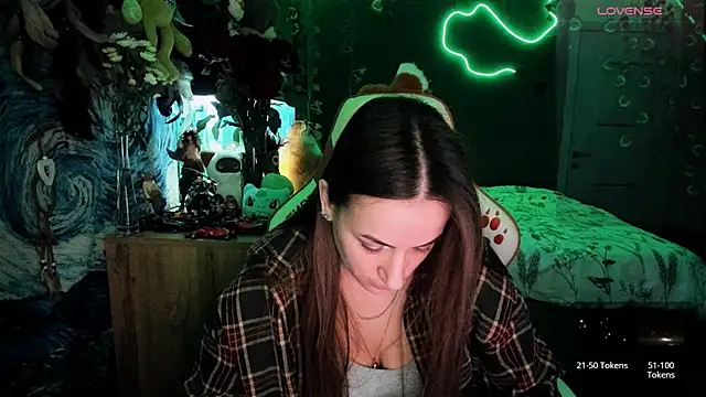 Selbi Paine online show from 9, 4, 2026