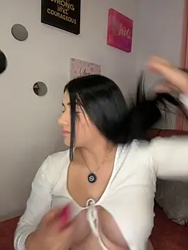 Snapshot of KallyMyller1 chatting on 26, 9, 2025 KallyMyller1 online show from 26, 9, 2025