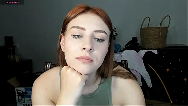 Snapshot of KindKristy chatting on 9, 7, 2026 KindKristy online show from 9, 7, 2026