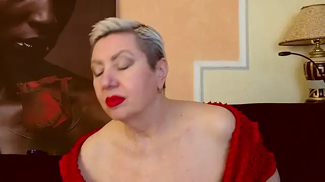 LadyPosh online show from 11, 11, 2025