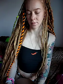 LucidLucy online show from 26, 10, 2025