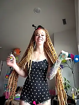 LucidLucy online show from 1, 11, 2025