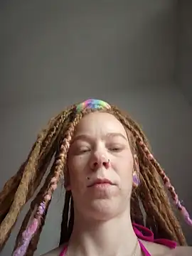 LucidLucy online show from 7, 3, 2026