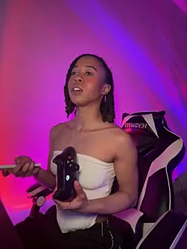 thebrattygoddess online show from 6, 3, 2025