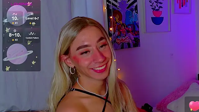 Snapshot of Littlebunny21 chatting on 9, 3, 2025 Littlebunny21 online show from 9, 3, 2025