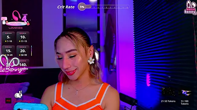 Snapshot of Littlebunny21 chatting on 29, 5, 2026 Littlebunny21 online show from 29, 5, 2026