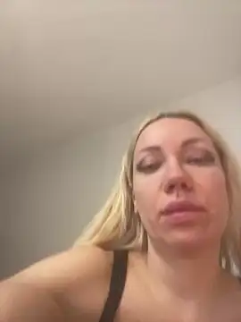 Snapshot of SofiaJoy chatting on 29, 5, 2026 SofiaJoy online show from 29, 5, 2026
